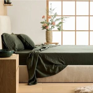 NWOT QUINCE European Linen Sheet Set (no PCs) Full Pine 4764